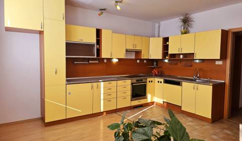 Sale Two bedroom apartment, Two bedroom apartment, Štúrova, Liptovský 