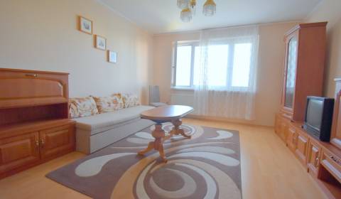 Rent Three bedroom apartment, Three bedroom apartment, Holíčska, Brati