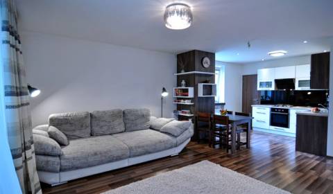 Rent Two bedroom apartment, Two bedroom apartment, Moyzesova, Pezinok,