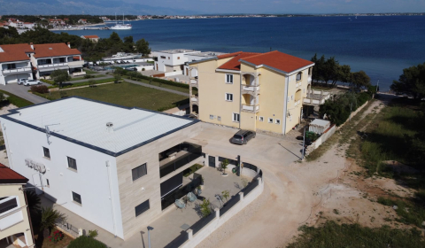 CROATIA - Villa with three apartments - VIR, Zadar