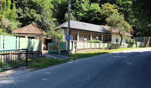 Sale Family house, Family house, Vyhne, Žiar nad Hronom, Slovakia