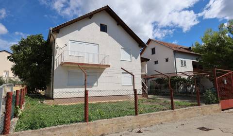 Sale Family house, Family house, Vodice, Croatia