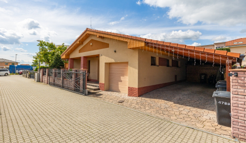 Amazing 3-bdr BUNGALOW 125m2, sauna, gazebo, garden, carport