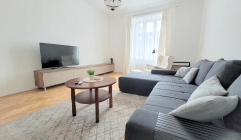 Rent One bedroom apartment, One bedroom apartment, Klemensova, Bratisl