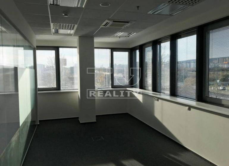 Bratislava - Lamač Offices Rent reality Bratislava - Lamač