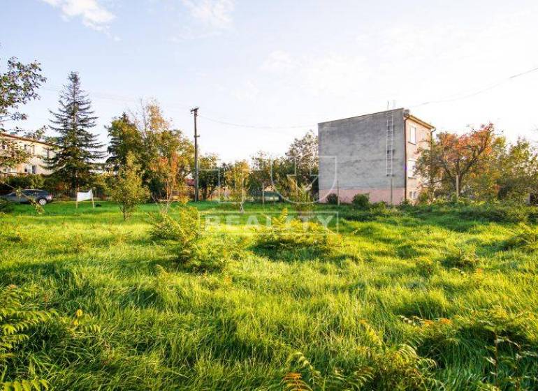 Strekov Land – for living Sale reality Nové Zámky