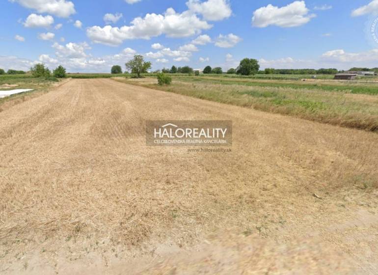 Veľké Kostoľany Land – for living Sale reality Piešťany