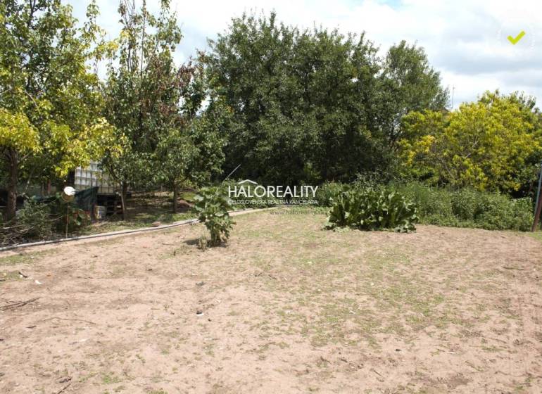 Dvorníky Land – for living Sale reality Hlohovec