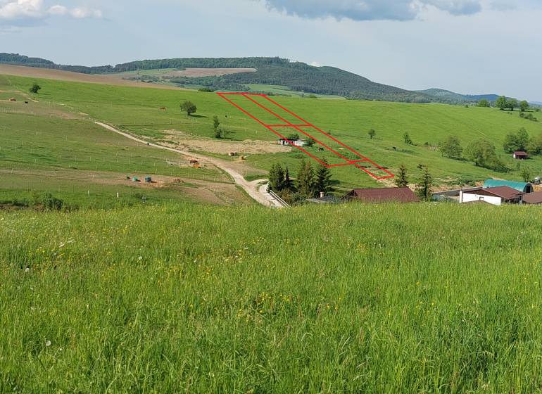 Pozemky v Brezanoch