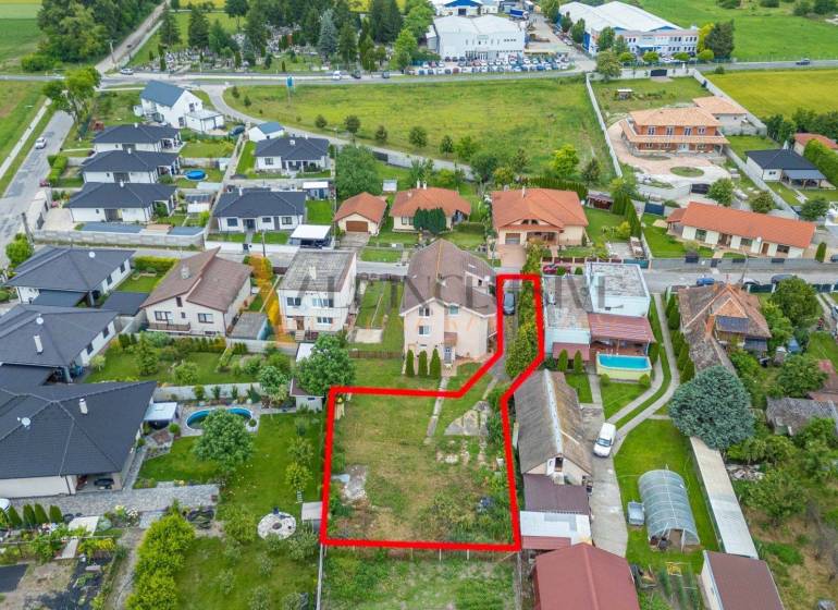 ALL INCLUSIVE | NA PREDAJ STAVEBNÝ POZEMOK (665 M2), VEĽKÉ BLAHOVO