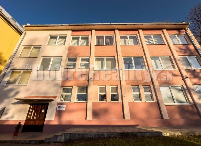 Brezno Offices Rent reality Brezno