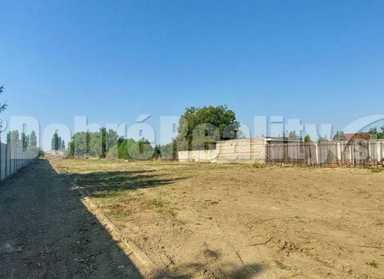 Kráľová nad Váhom Land – for living Sale reality Šaľa