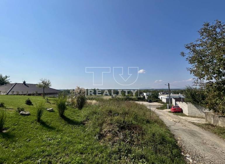 Koplotovce Land – for living Sale reality Hlohovec