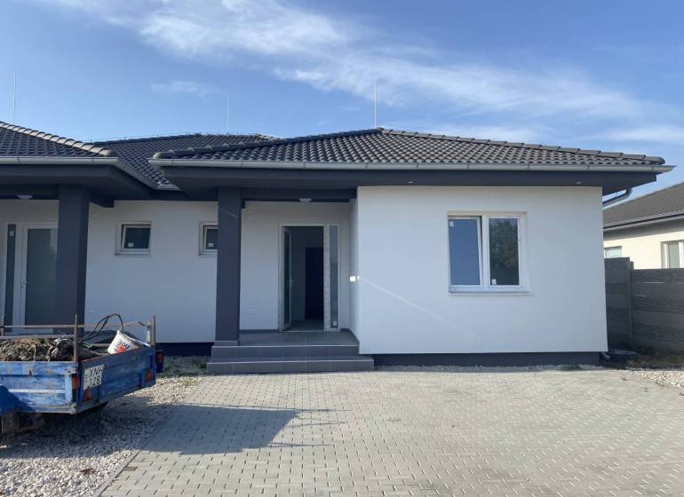 Veľké Dvorníky Family house Sale reality Dunajská Streda