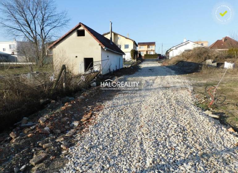 Malé Ripňany Land – for living Sale reality Topoľčany