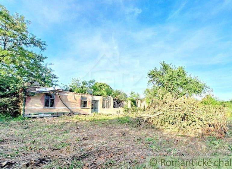 Kravany nad Dunajom Land – for living Sale reality Komárno