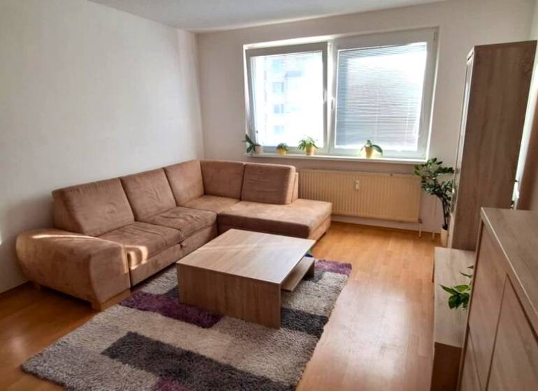 Bratislava - Dlhé diely Two bedroom apartment Rent reality Bratislava - Karlova Ves