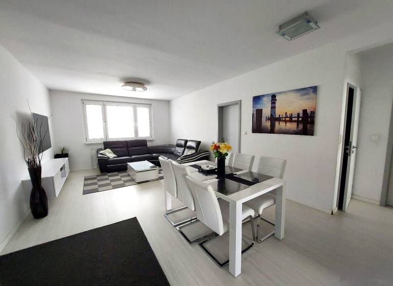 Bratislava - Petržalka Three bedroom apartment Rent reality Bratislava - Petržalka