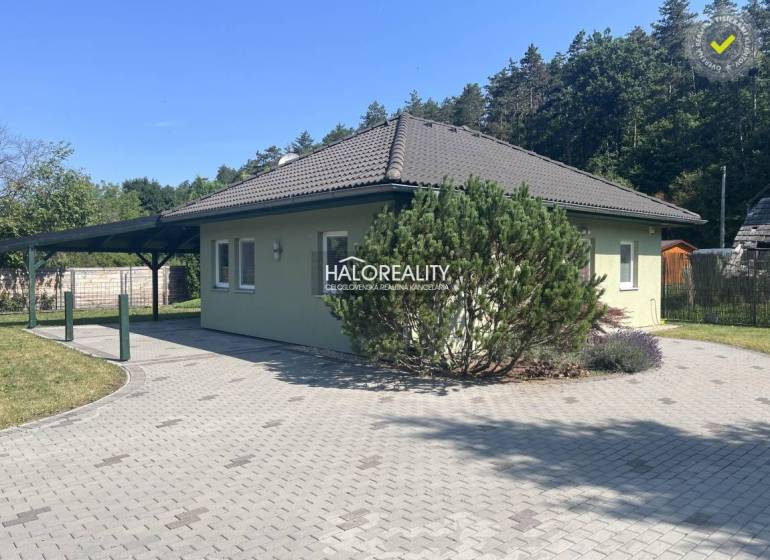 Veľké Uherce Cottage Sale reality Partizánske