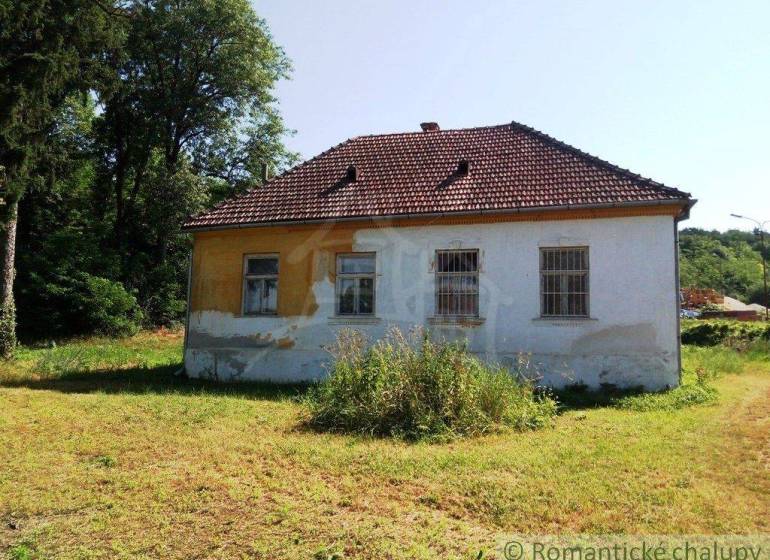 Nové Mesto nad Váhom Cottage Sale reality Nové Mesto nad Váhom