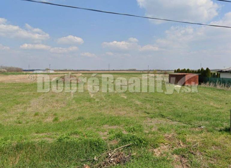 Nesvady Land – for living Sale reality Komárno