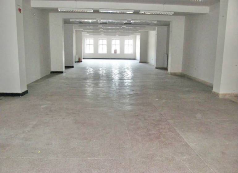 Obchodný priestor 650 m² Žilina