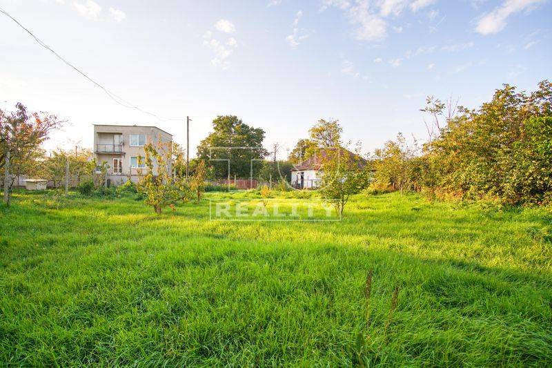 Strekov Land – for living Sale reality Nové Zámky