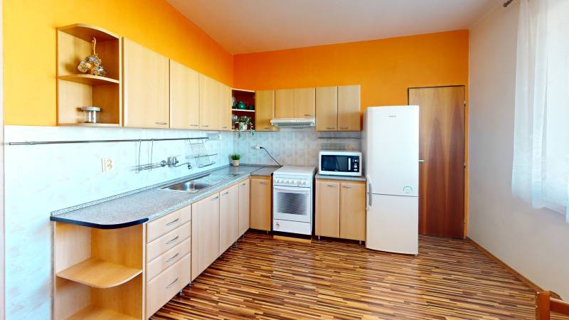 2-izbovy-byt-Dubnica-nad-Vahom-Kitchen(1).jpg