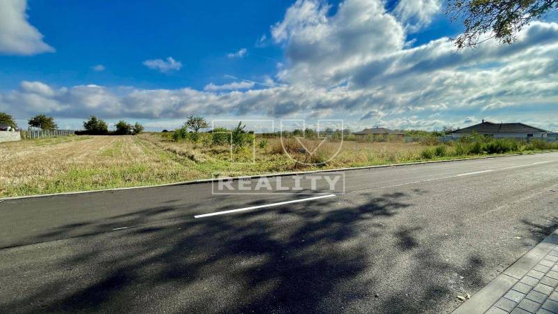 Veľké Kostoľany Land – for living Sale reality Piešťany