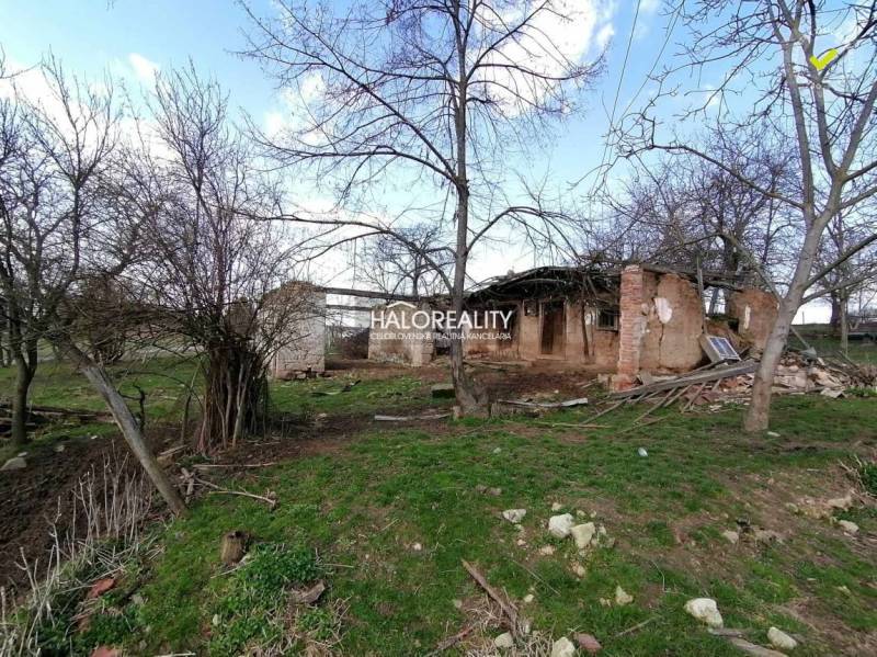 Dolná Strehová Land – for living Sale reality Veľký Krtíš