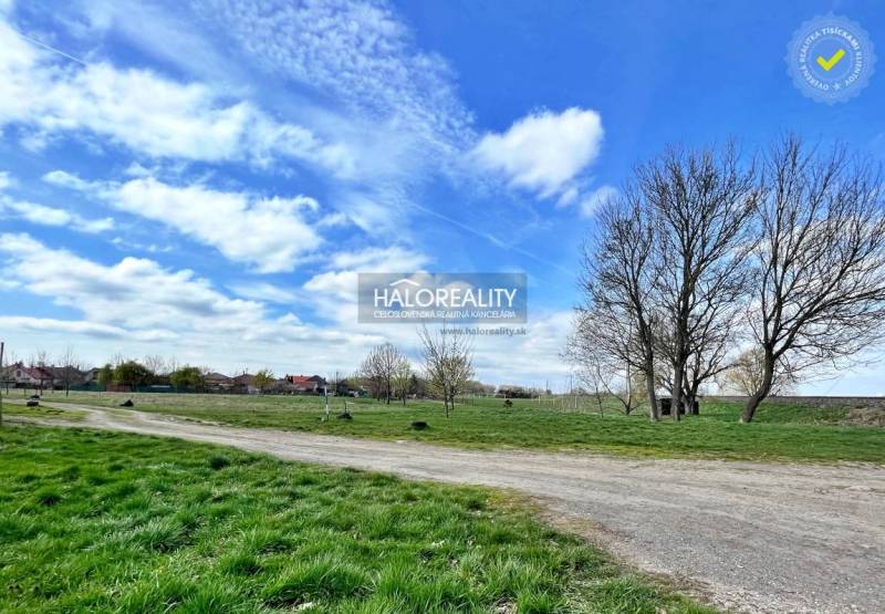 Horná Seč Land – for living Sale reality Levice