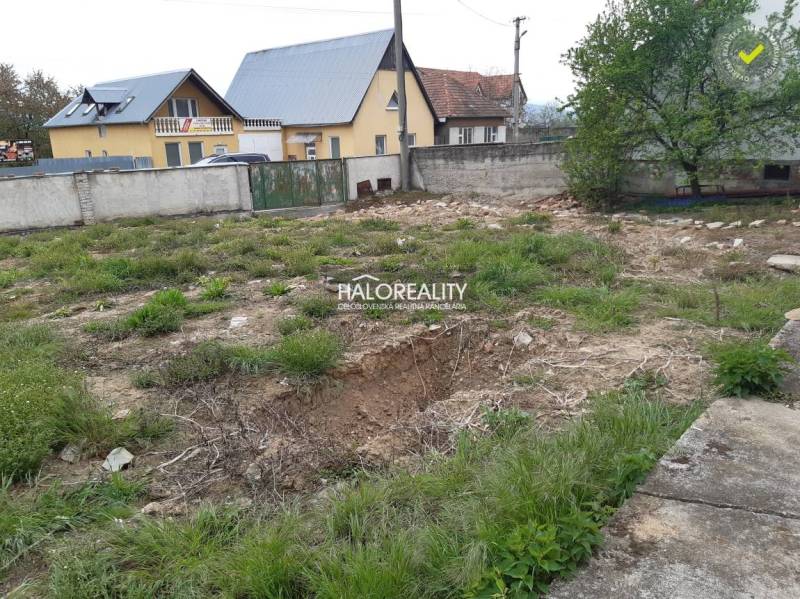 Krušovce Land – for living Sale reality Topoľčany