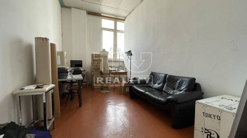 Vrbové Production premises Rent reality Piešťany