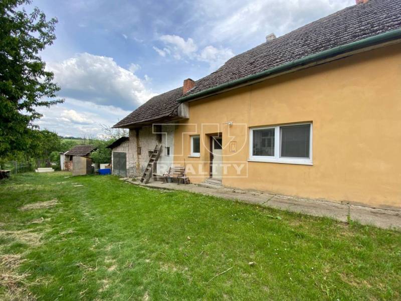 Malá Hradná Family house Sale reality Bánovce nad Bebravou