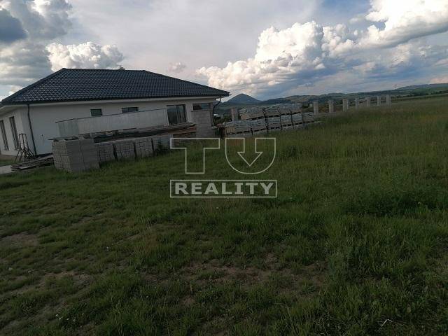 Bolešov Land – for living Sale reality Ilava