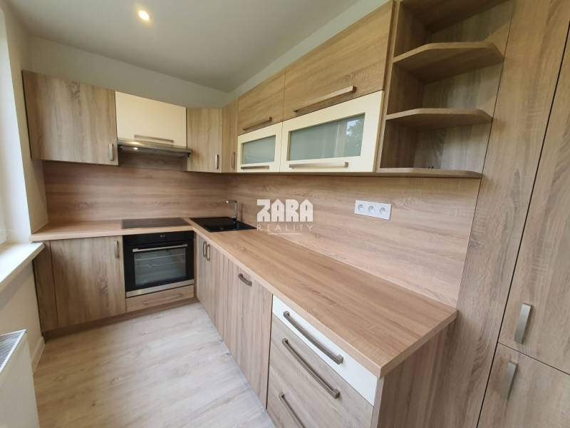 Košice - mestská časť Dargovských hrdinov Three bedroom apartment Sale reality Košice - Dargovských hrdinov