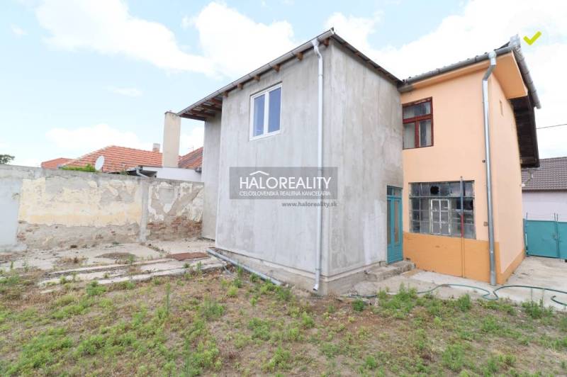 Štúrovo Commercial premises Sale reality Nové Zámky