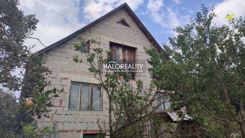 Oslany Family house Sale reality Prievidza