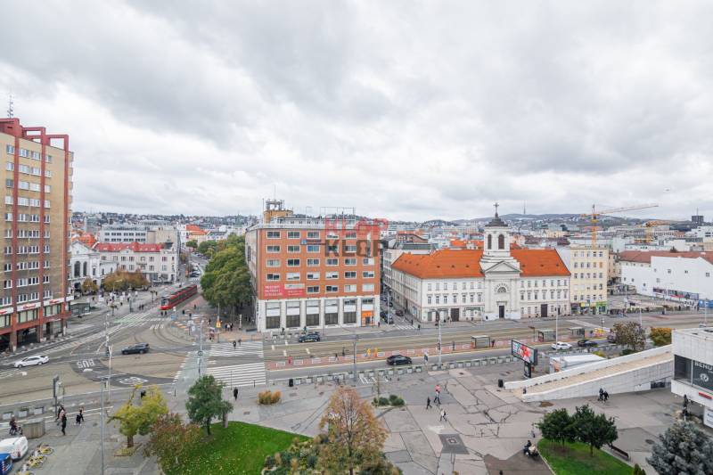 predaj 3 izbový byt bratislava staré mesto dunajská ulica novostavba kompletná rekonštrukcia terasa realitná kancelária klopklop klop klop