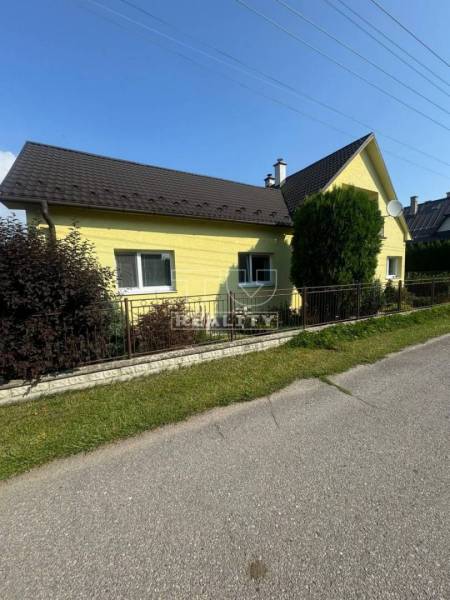 Malý Čepčín Family house Sale reality Turčianske Teplice