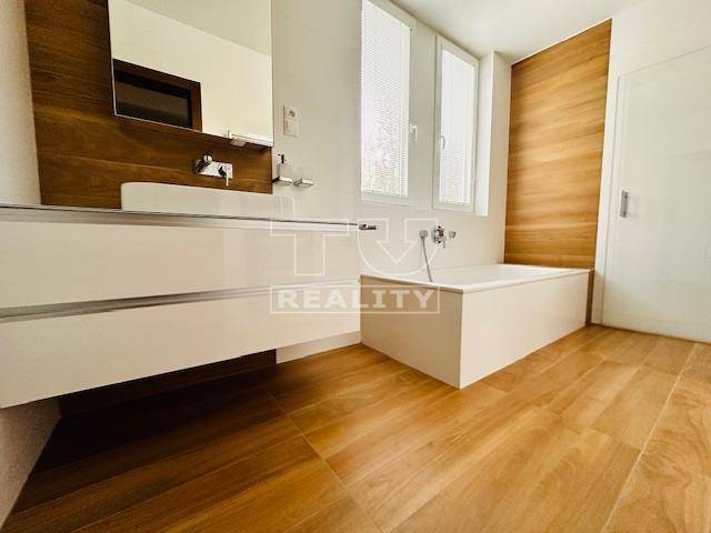 Trenčín Four+ bedroom apartment Sale reality Trenčín