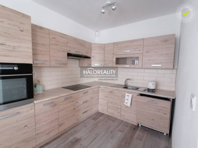 Kozárovce Three bedroom apartment Sale reality Levice