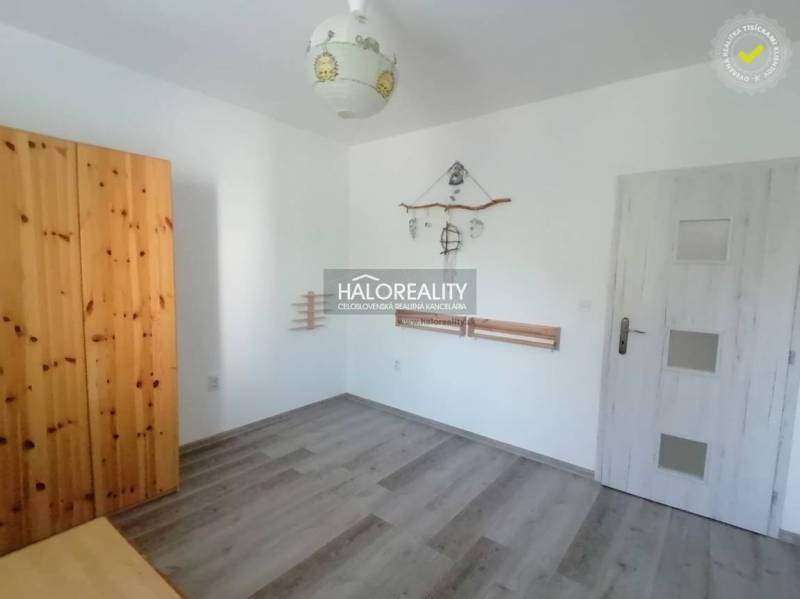 Kozárovce Three bedroom apartment Sale reality Levice