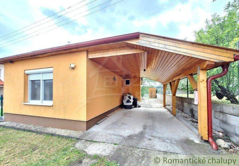 Radvaň nad Dunajom Cottage Sale reality Komárno