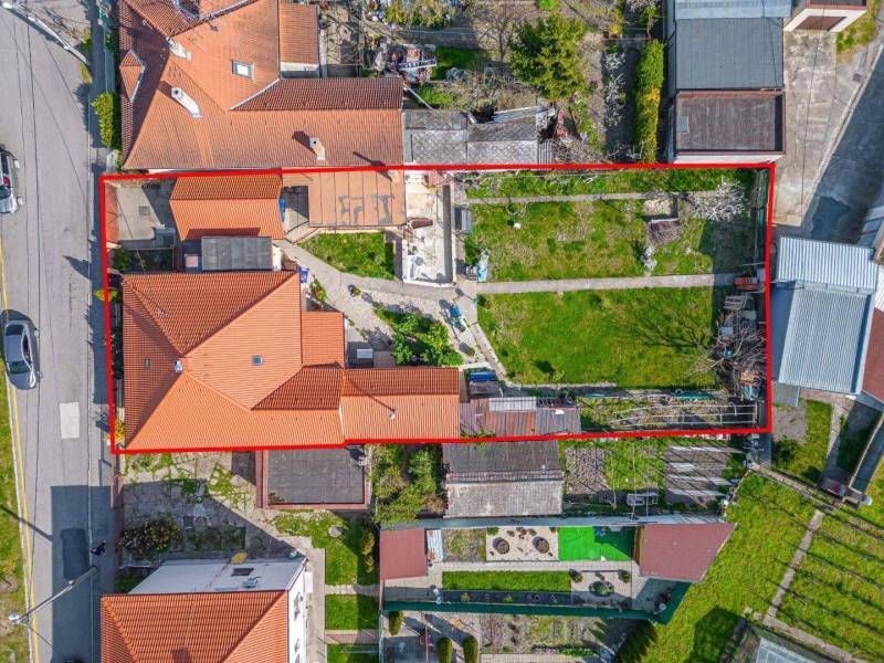 ALL INCLUSIVE | NA PREDAJ ZREKONŠTR. 3 IZBOVÝ RD S GARÁŽOU A VEDĽAJŠOU BUDOVOU, DUNAJSKÁ STREDA