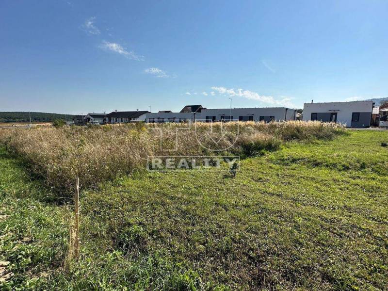 Trenčianske Jastrabie Land – for living Sale reality Trenčín