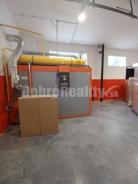 Nesvady Commercial premises Rent reality Komárno