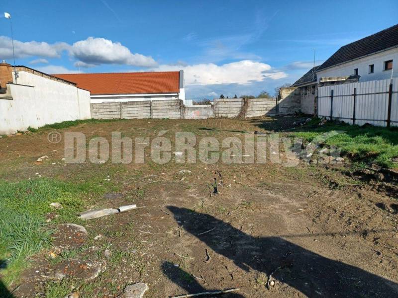 Hurbanovo Land – for living Sale reality Komárno