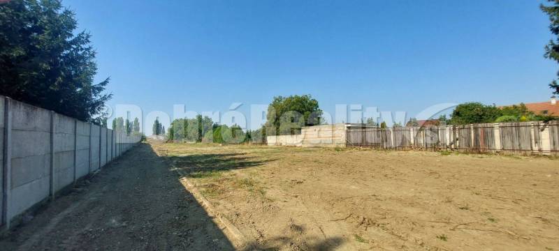 Kráľová nad Váhom Land – for living Sale reality Šaľa