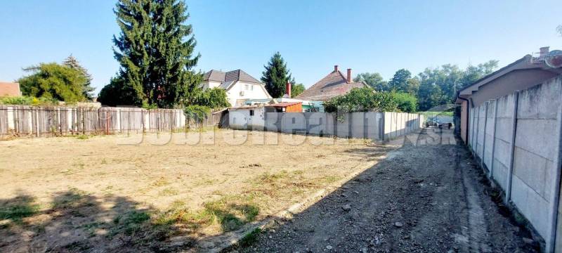 Kráľová nad Váhom Land – for living Sale reality Šaľa